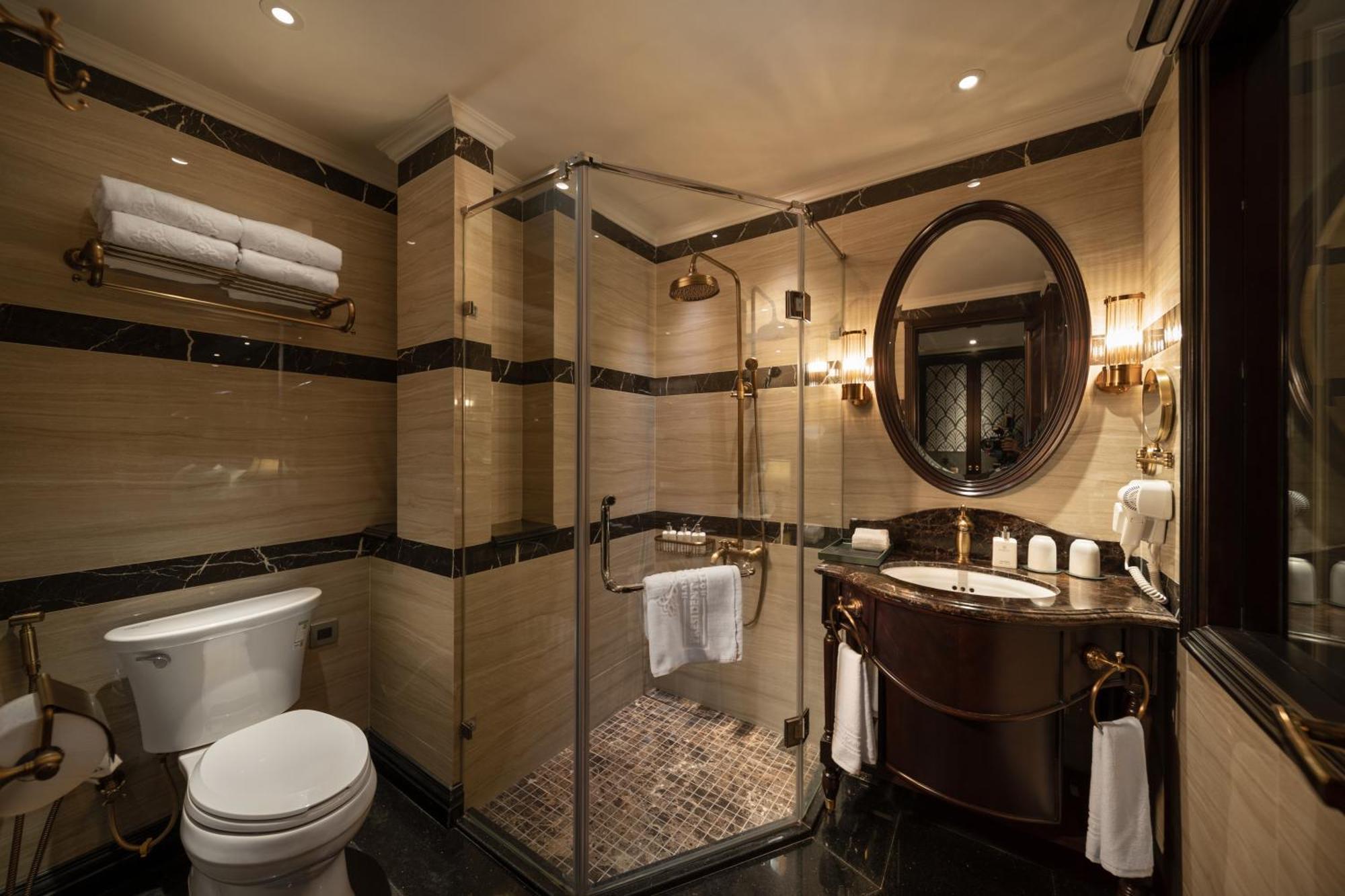 Khách sạn Meritel 5*